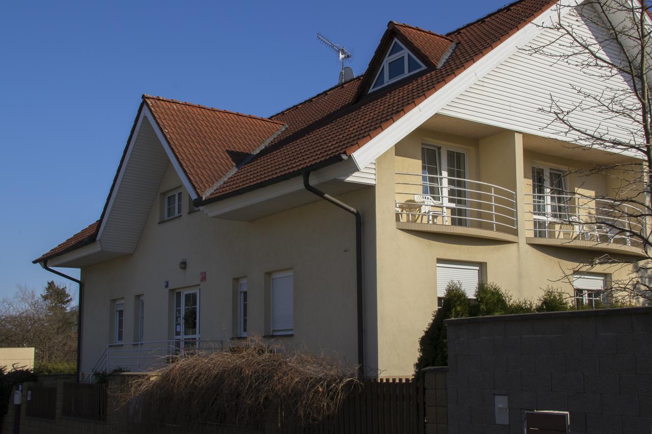 Homepension Prag Exterior foto